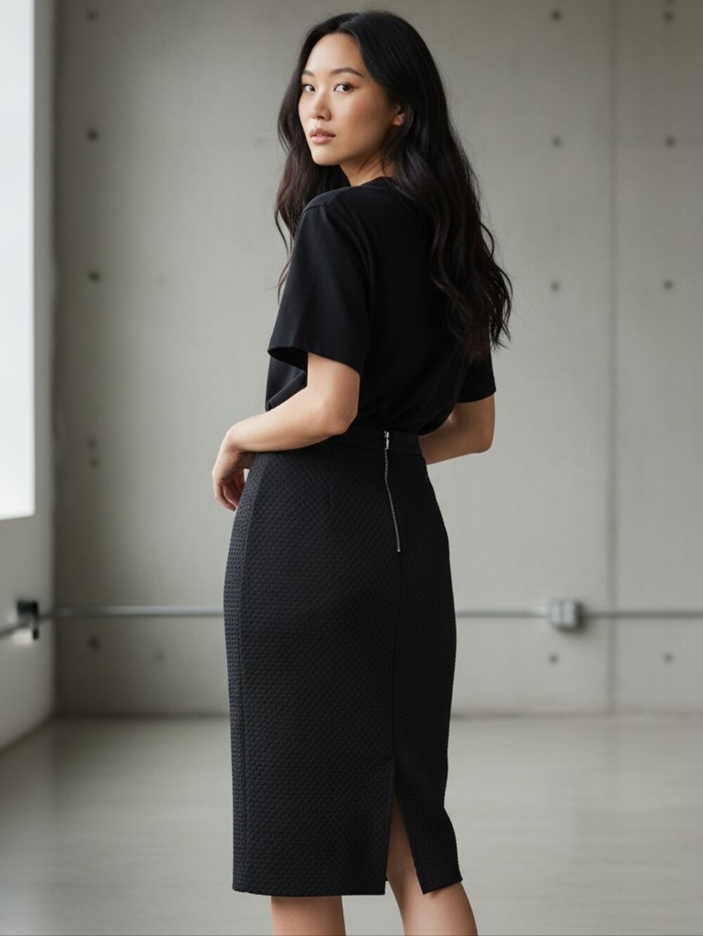Alfani Black Textured Pencil Skirt Medium M Pull On Waffle Knit Office Core Zip